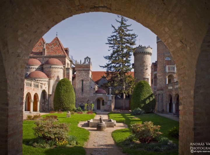 Burg Bory